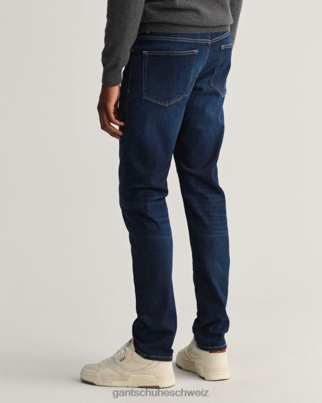 Männer Maxen Active-Recover-Jeans mit extra schmaler Passform 0LP6X422 GANT dunkelblau getragen